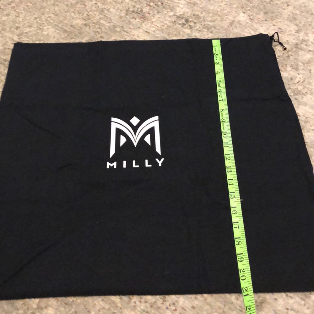 Giant Milly Dust Bag - cloth bag